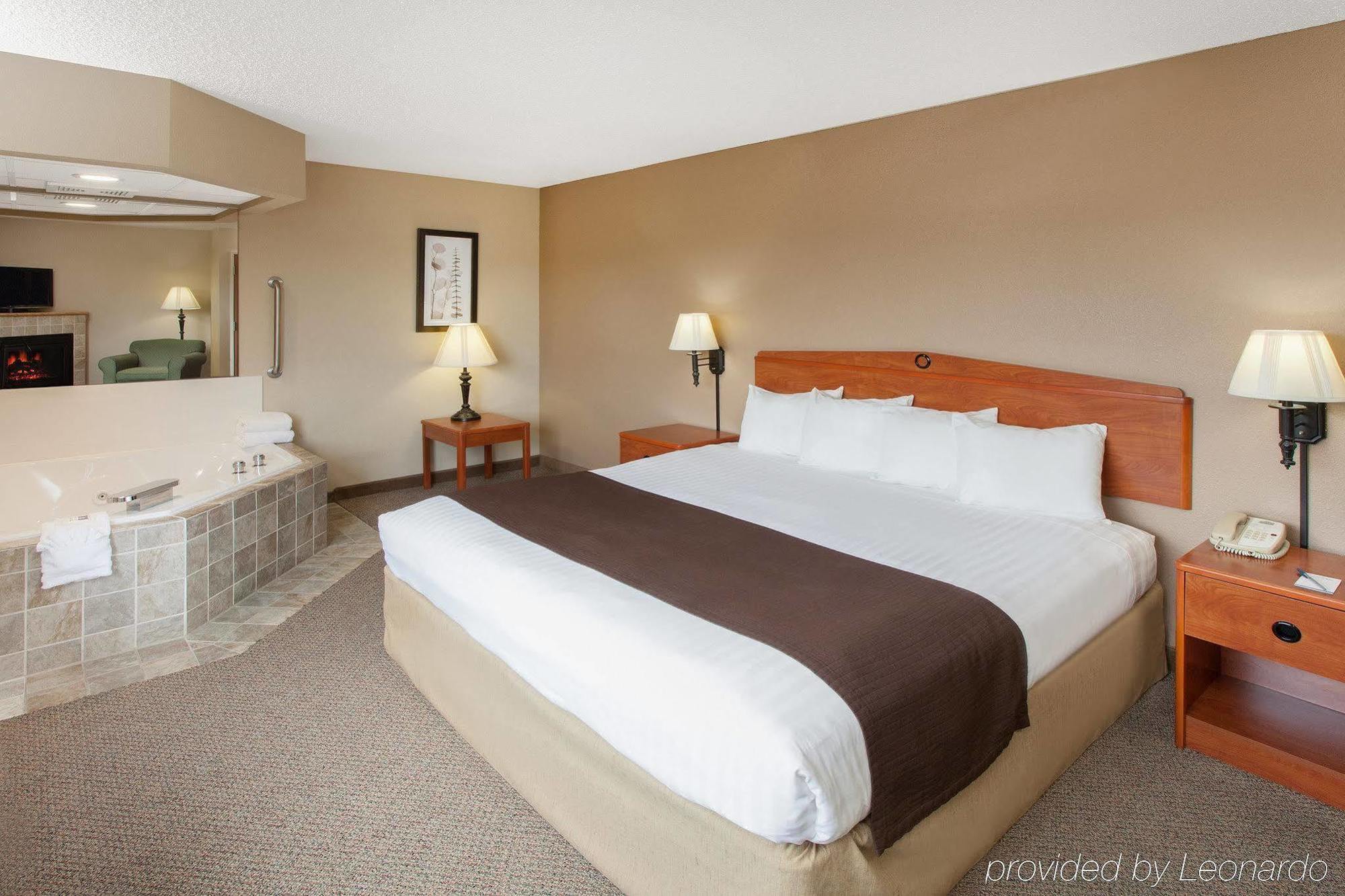 Americinn By Wyndham Greenville Esterno foto